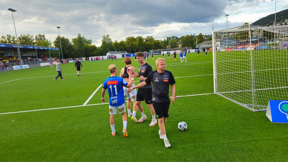 Etter kampen mot Skeid på Nordre Åsen tidligere i år.